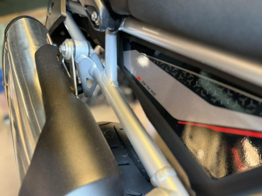 New 2025 Triumph Tiger 900 GT Pro