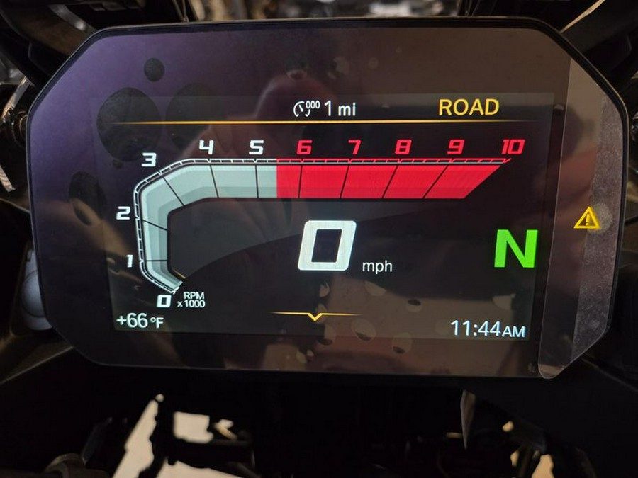 2026 BMW F 900 GS Adventure