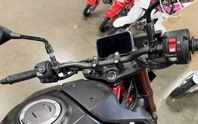 2026 Honda CB750 Hornet E-Clutch