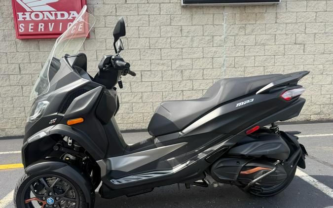 2023 Piaggio MP3 530 Exclusive