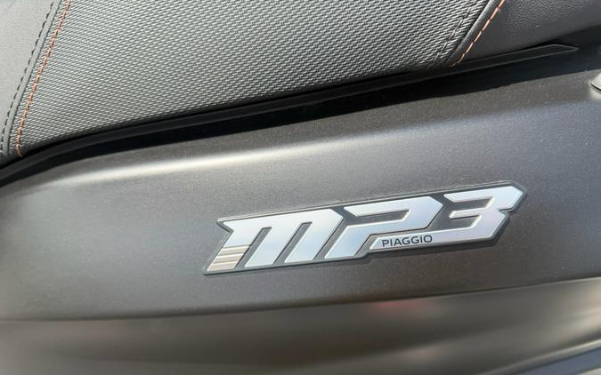 2023 Piaggio MP3 530 Exclusive