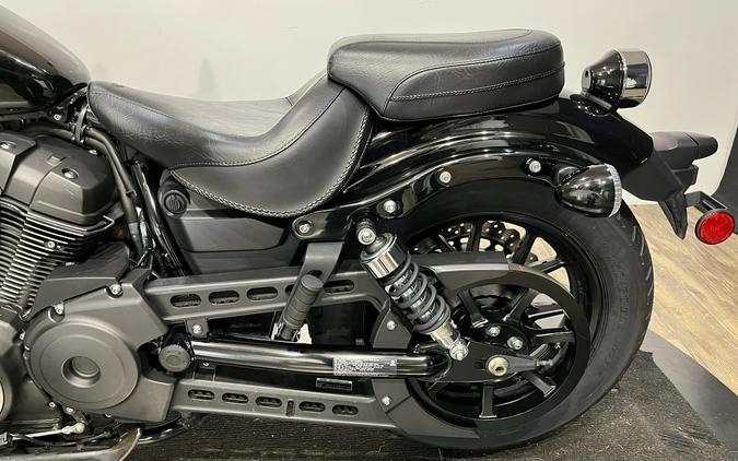 2014 Yamaha Motor Corp., USA Bolt™