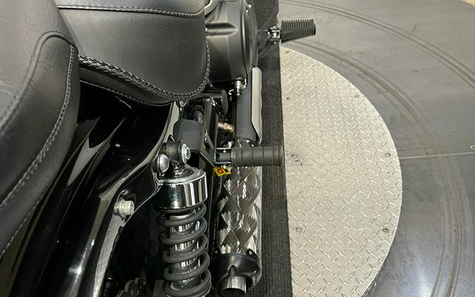 2014 Yamaha Motor Corp., USA Bolt™