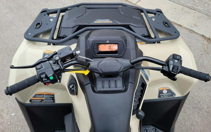 2024 Can-Am Outlander Pro XU HD7