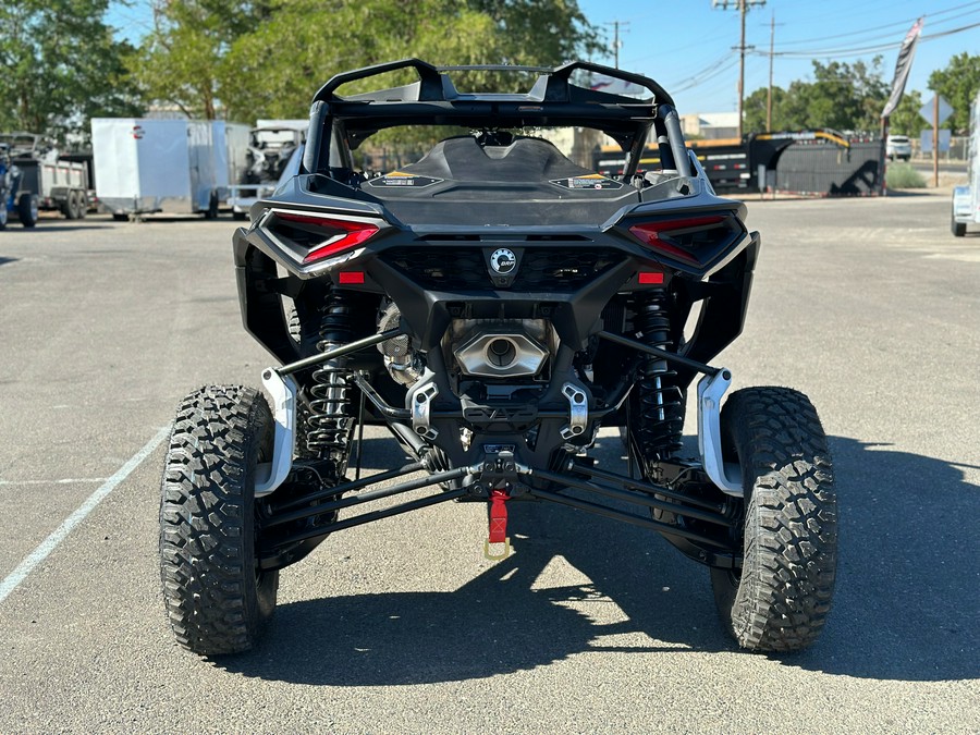 2024 Can-Am Maverick R X RS