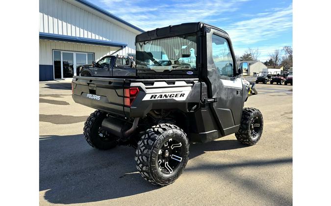 2023 Polaris RANGER 1000 Premium White Lightning + Hard Cab & Heat!