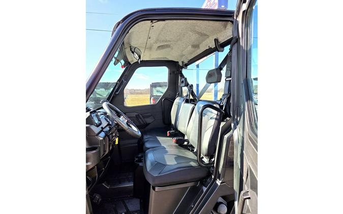 2023 Polaris RANGER 1000 Premium White Lightning + Hard Cab & Heat!