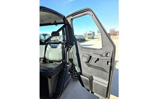 2023 Polaris RANGER 1000 Premium White Lightning + Hard Cab & Heat!