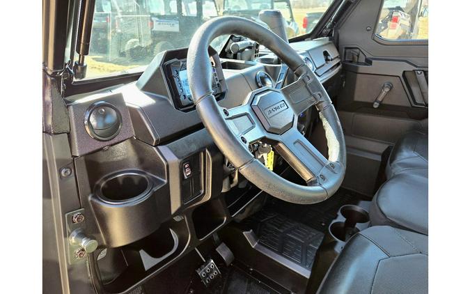 2023 Polaris RANGER 1000 Premium White Lightning + Hard Cab & Heat!