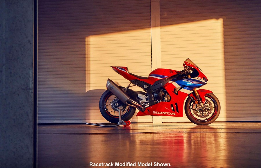 2026 Honda CBR1000RR-R Fireblade SP