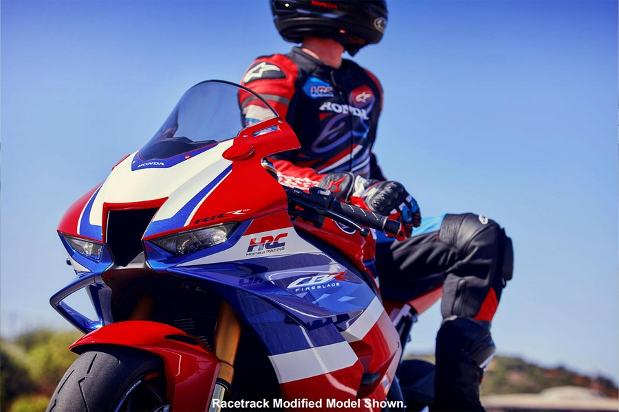 2026 Honda CBR1000RR-R Fireblade SP