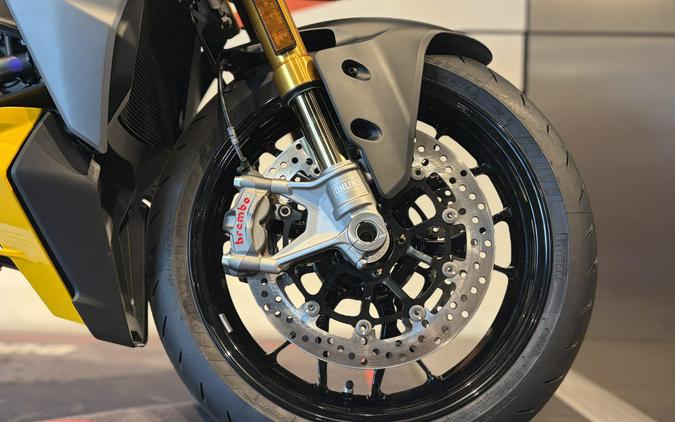 2026 Ducati STREETFIGHTER V2S