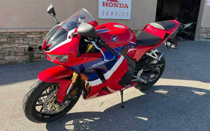 2024 HONDA CBR600RR