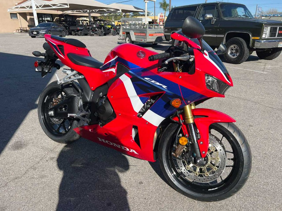 2024 HONDA CBR600RR