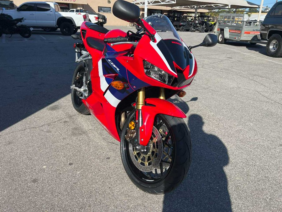 2024 HONDA CBR600RR