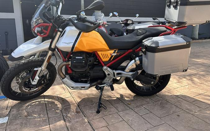 2023 Moto Guzzi V85 TT Adventure