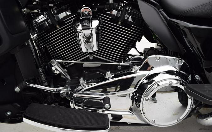 2017 Harley-Davidson® FLHTCUTG - Tri Glide® Ultra