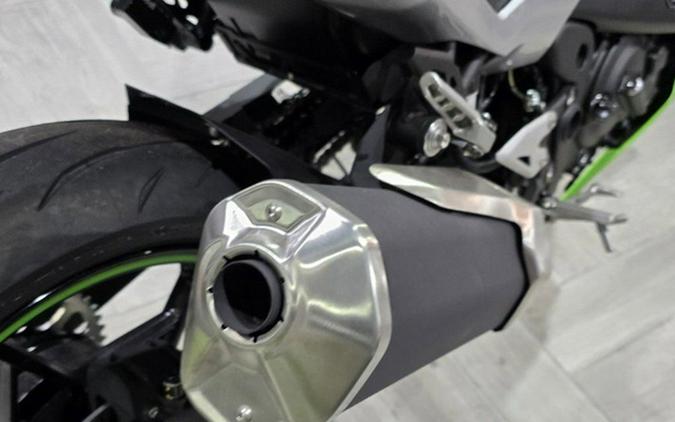 2024 Kawasaki Ninja 7 Hybrid ABS