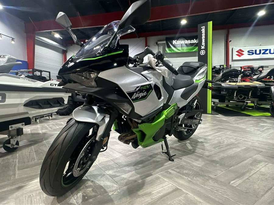 2024 Kawasaki Ninja 7 Hybrid ABS
