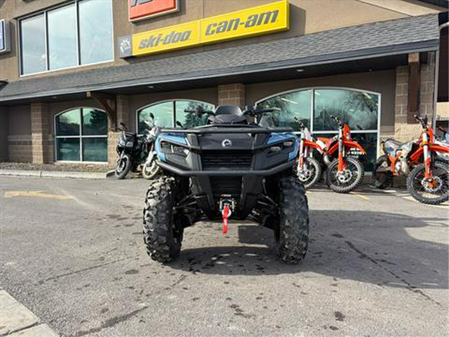 2025 Can-Am Outlander Max XT 700