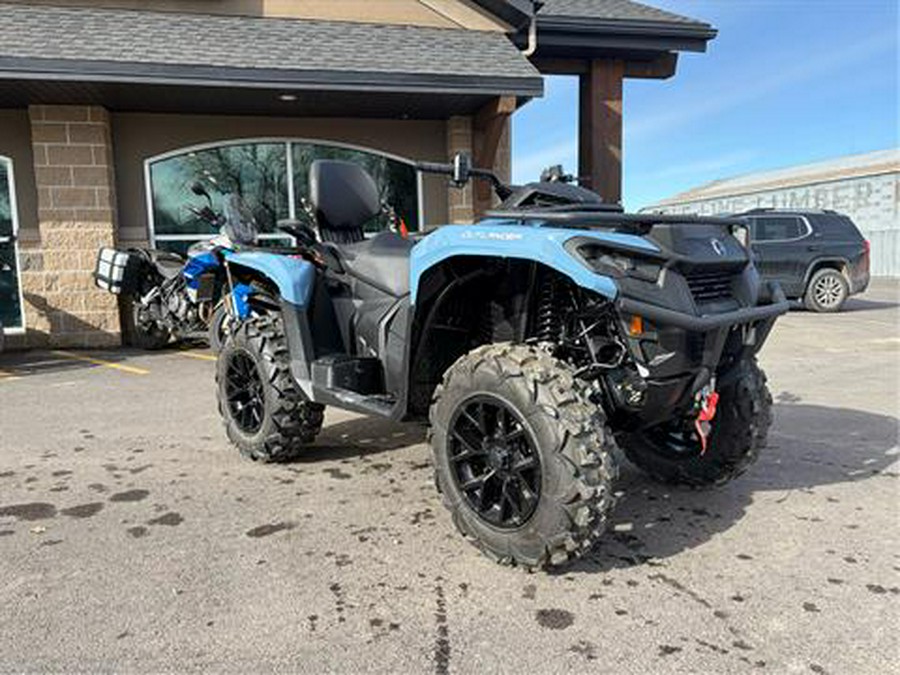 2025 Can-Am Outlander Max XT 700
