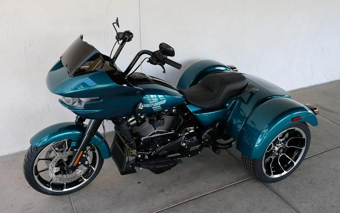2026 Harley-Davidson® FLTRT - Road Glide® 3