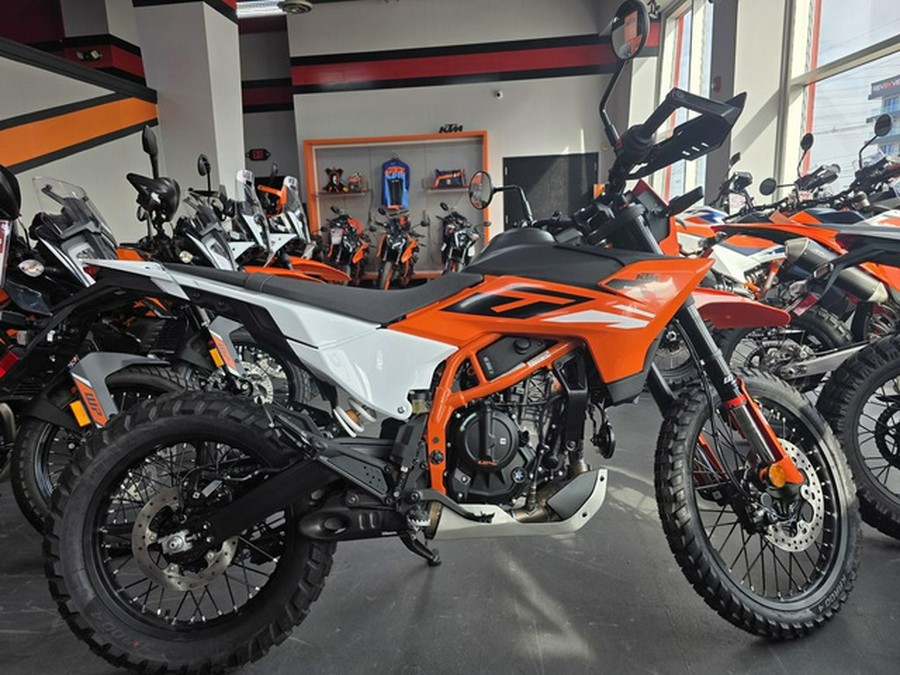 2026 KTM Enduro 390 R