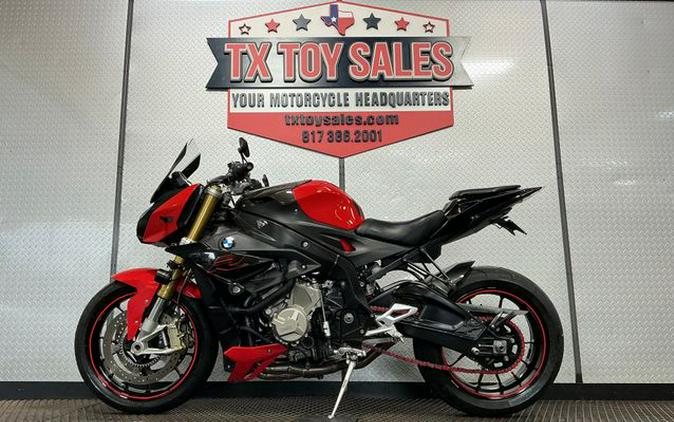 2017 BMW S 1000 R