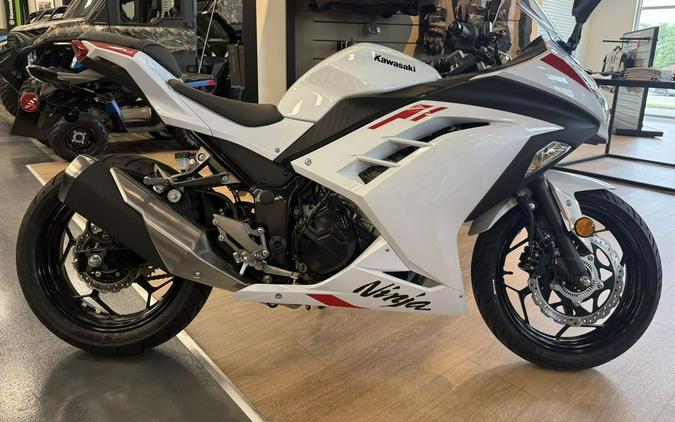 2026 Kawasaki Ninja® 300 ABS