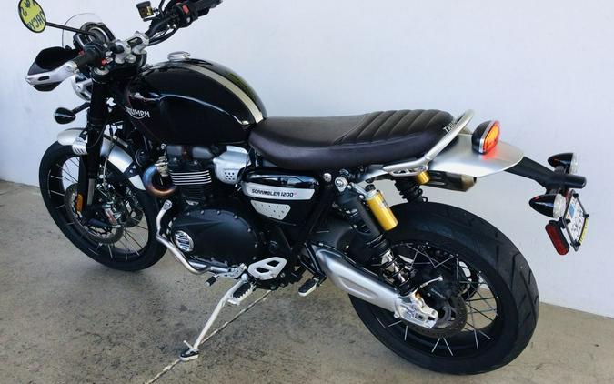 2020 Triumph Scrambler 1200 XC Jet Black/Matte Black