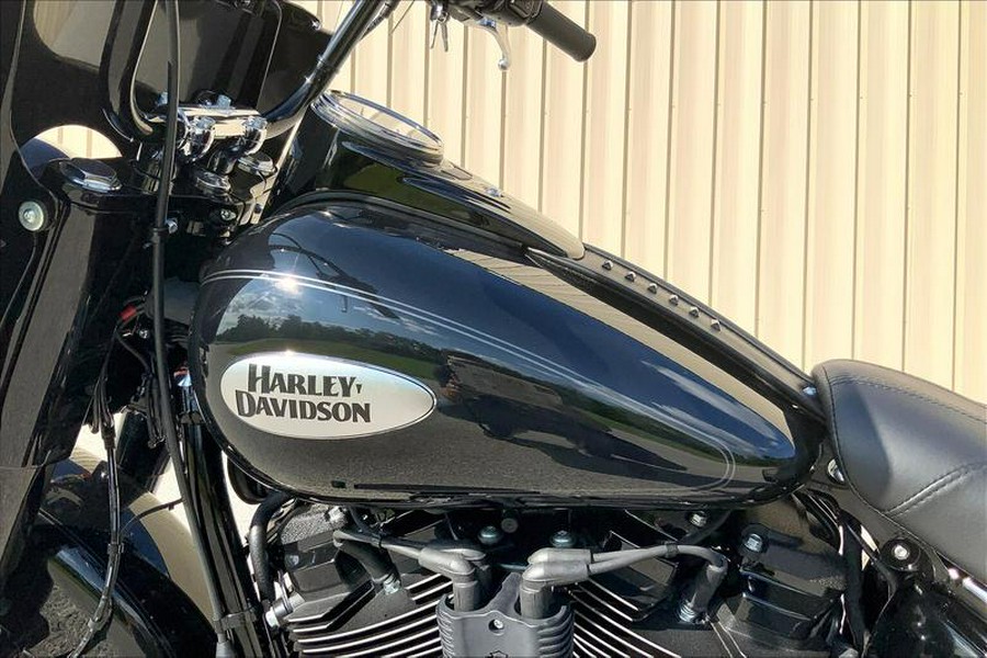 2024 Harley-Davidson® FLHCS - Heritage Classic