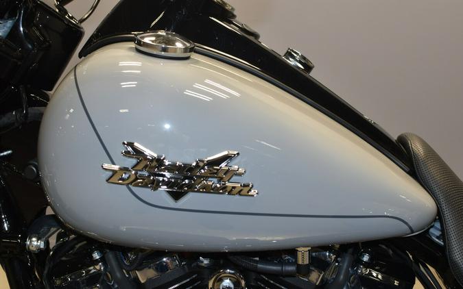 2024 Harley-Davidson Freewheeler