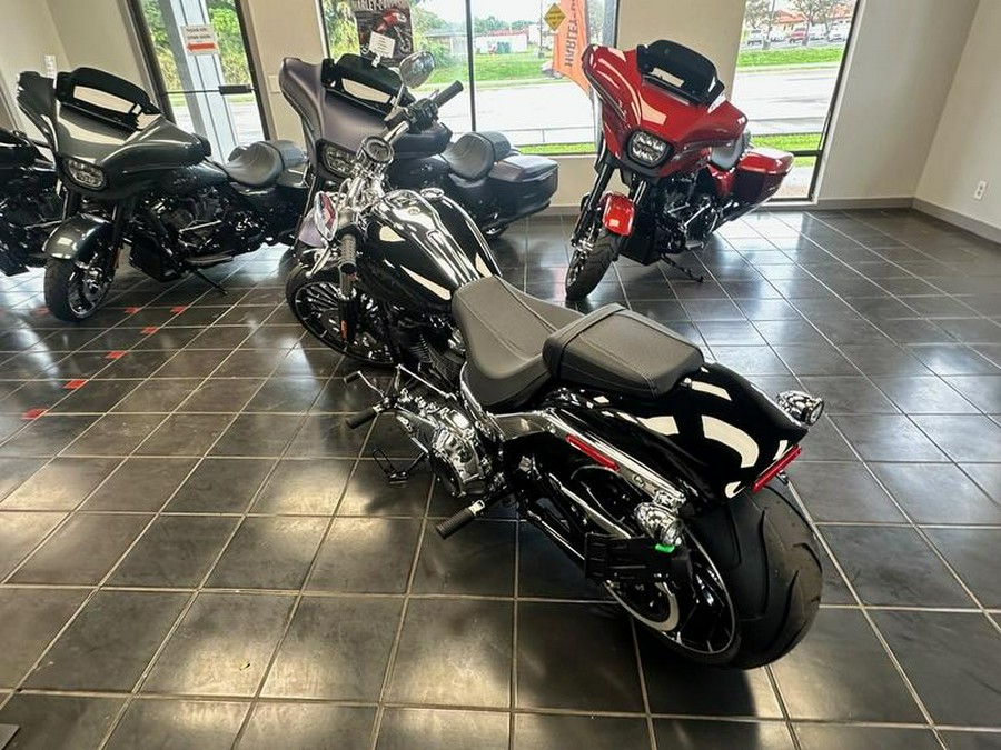 2025 Harley-Davidson® FXBR - Breakout®