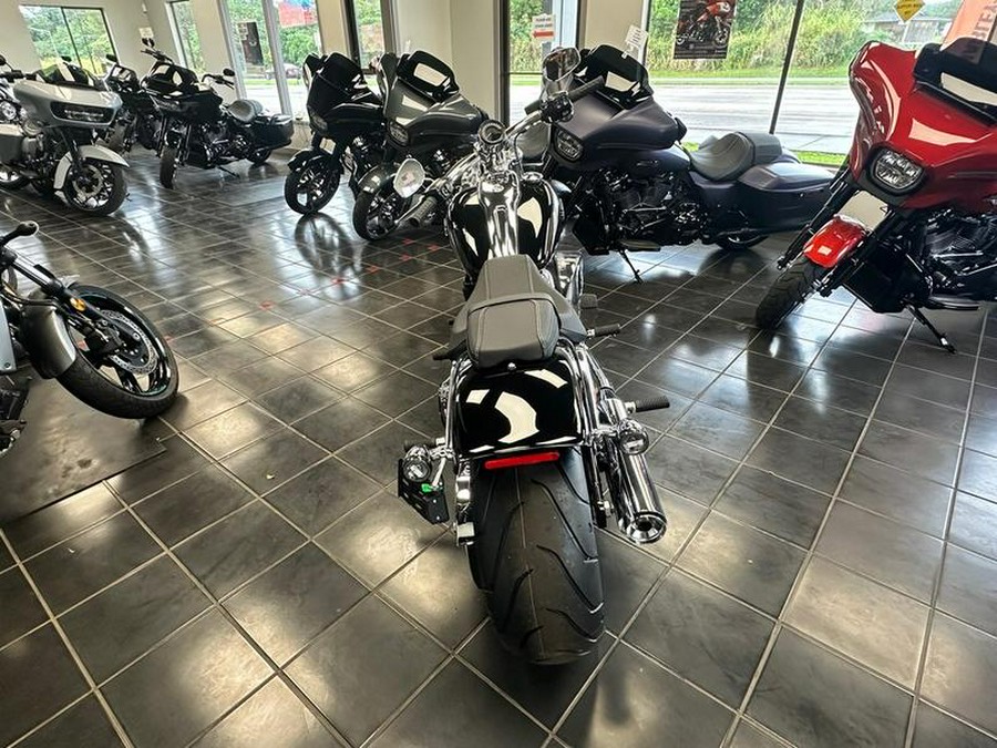 2025 Harley-Davidson® FXBR - Breakout®