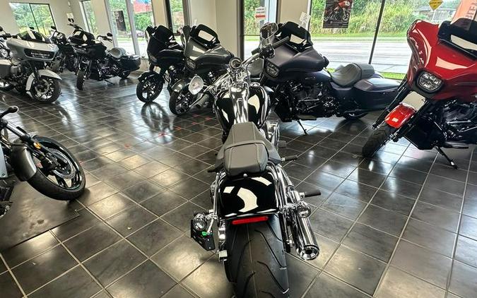 2025 Harley-Davidson® FXBR - Breakout®