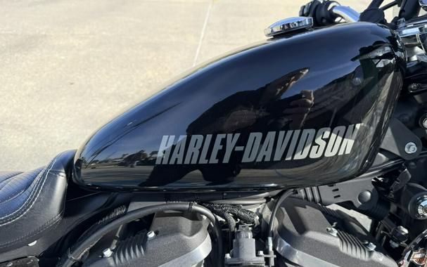 2016 Harley-Davidson® Roadster™