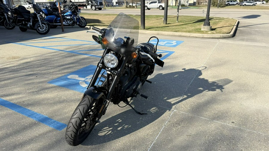 2016 Harley-Davidson® Roadster™