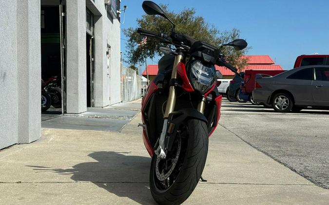 2022 BMW S 1000 R Racing Red