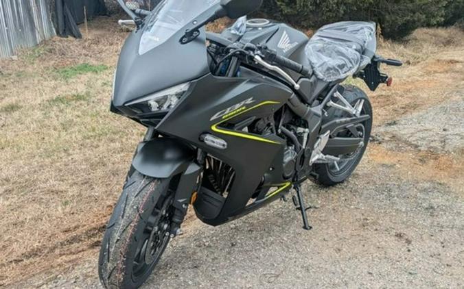 2026 Honda CBR650R E-Clutch