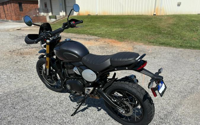 2026 Triumph Scrambler 400 XC