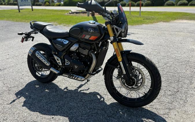 2026 Triumph Scrambler 400 XC