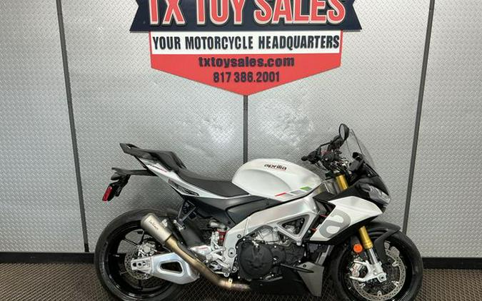 2022 Aprilia Tuono V4 1100