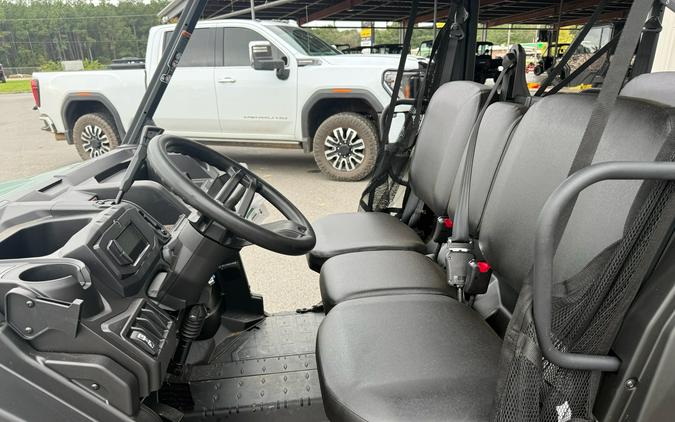 2026 Can-Am Defender MAX HD7