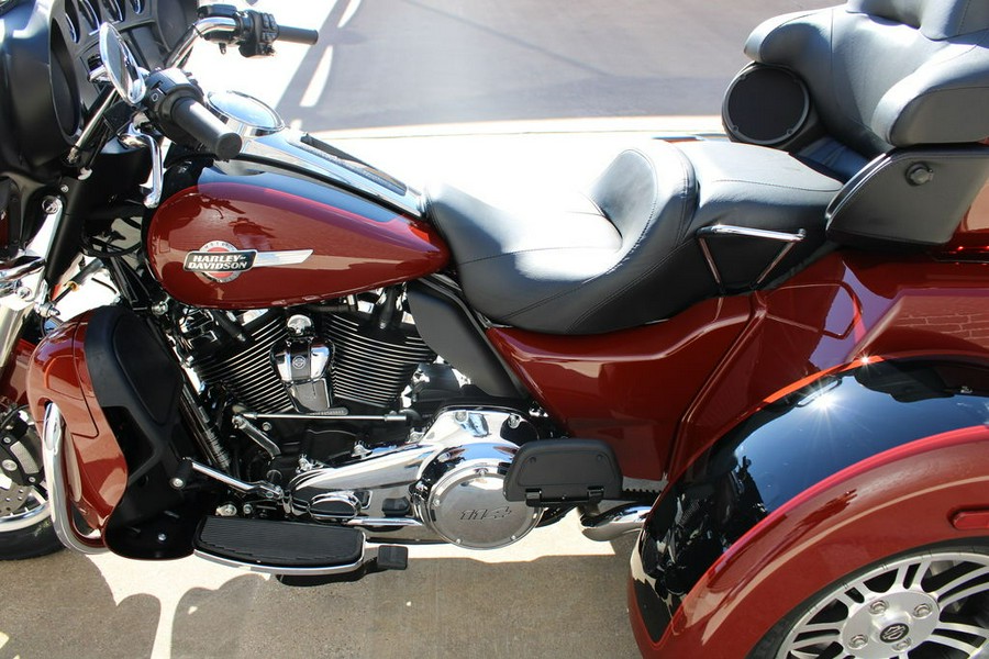 2024 Harley-Davidson® FLHTCUTG - Tri Glide® Ultra