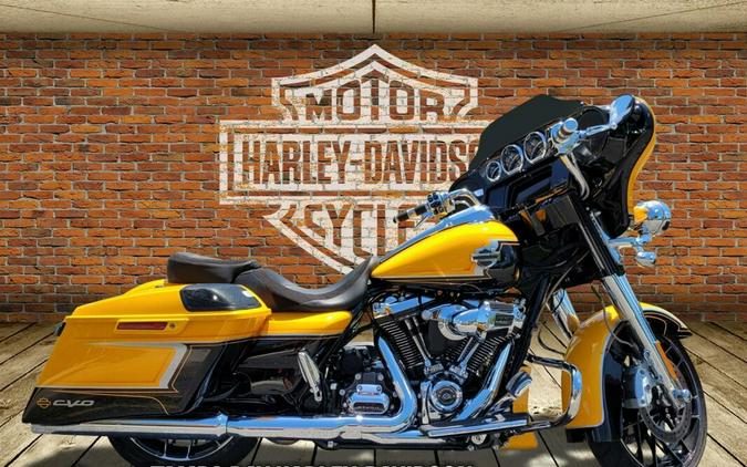 2022 Harley-Davidson CVO™ Street Glide