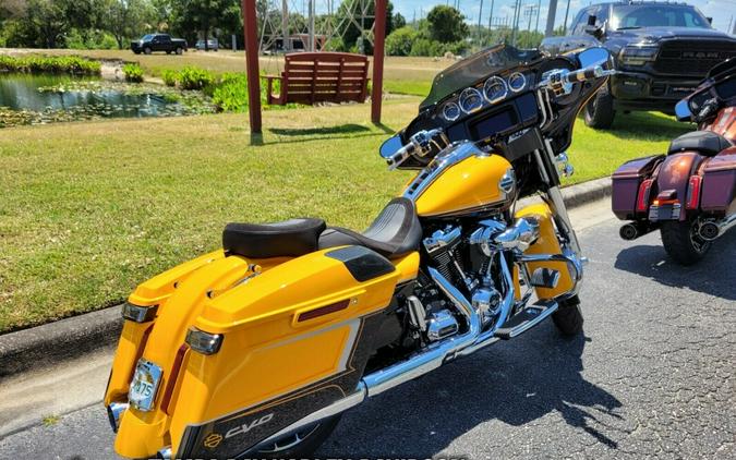 2022 Harley-Davidson CVO™ Street Glide