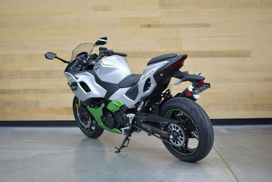 2024 Kawasaki Ninja 7 Hybrid ABS