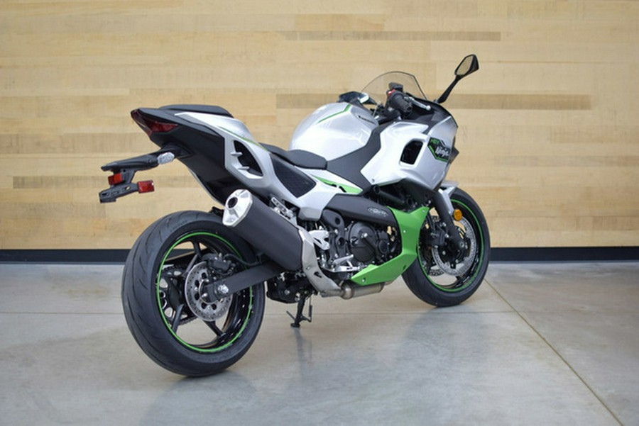 2024 Kawasaki Ninja 7 Hybrid ABS