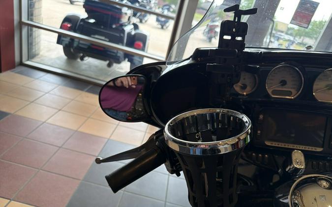 FLHXS 2016 Street Glide® Special