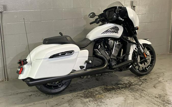 2025 Indian Chieftain Powerplus Dark Horse Ghost White Metallic Smoke